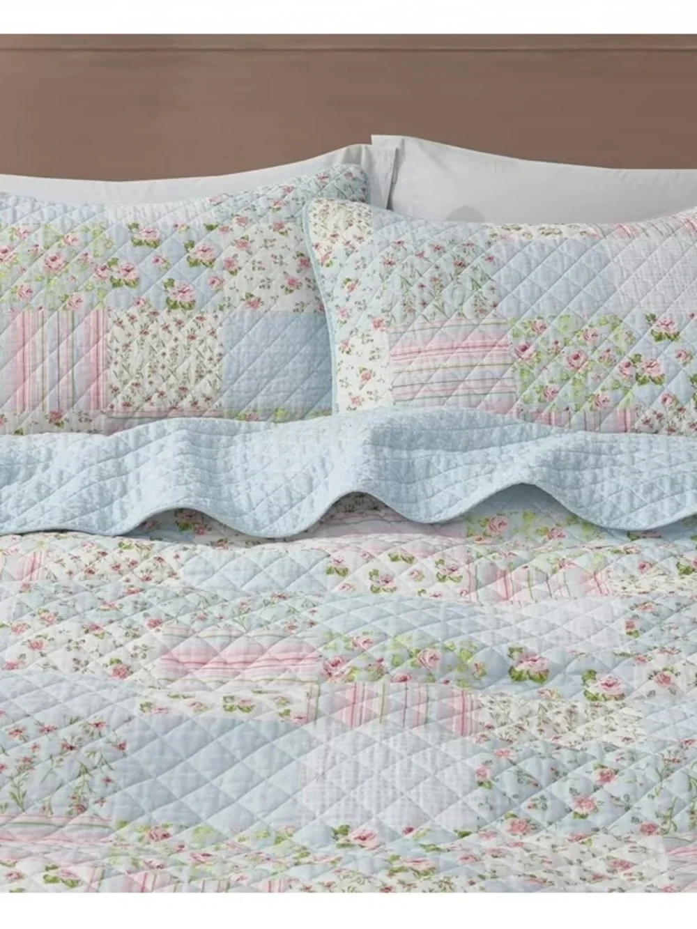 Quilted Pastel Floral Full 3 piece Bedspread Set
